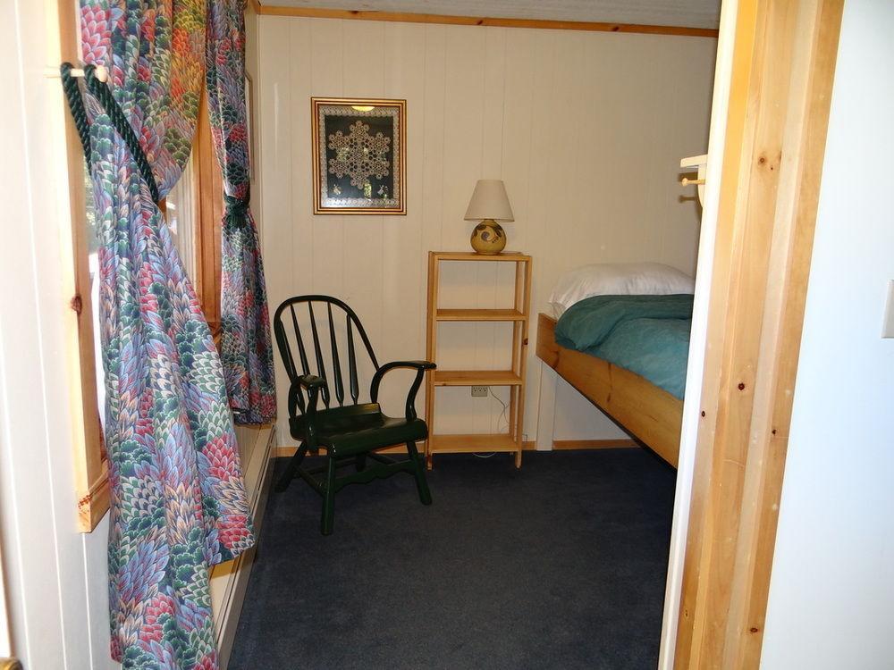 Blue Gentian Lodge At Magic Mountain Londonderry Εξωτερικό φωτογραφία