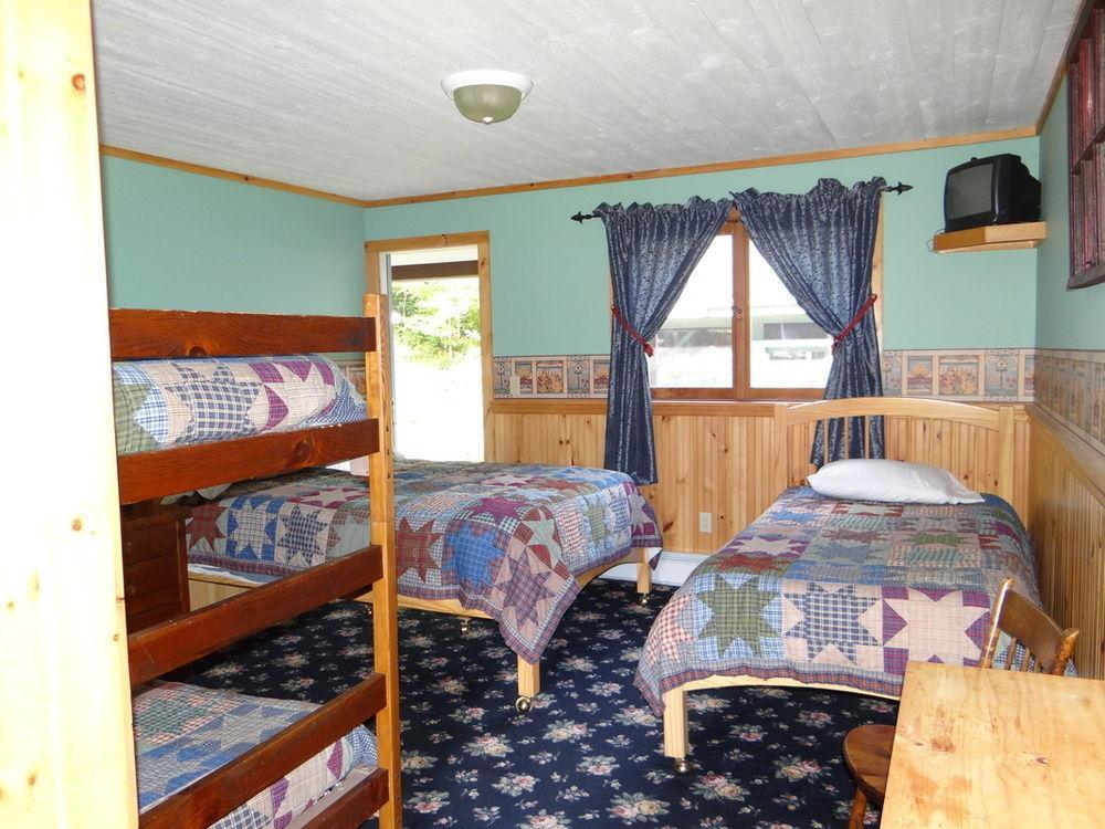 Blue Gentian Lodge At Magic Mountain Londonderry Εξωτερικό φωτογραφία